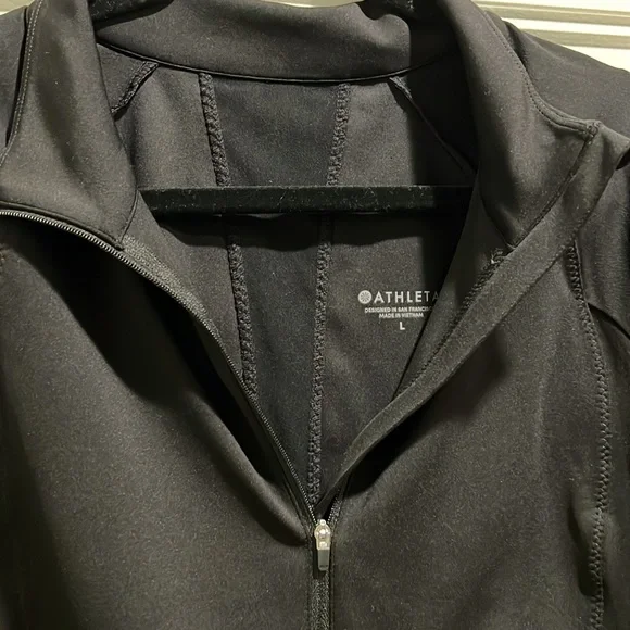 Athleta womens pullover. Never worn - Picture 2 of 3